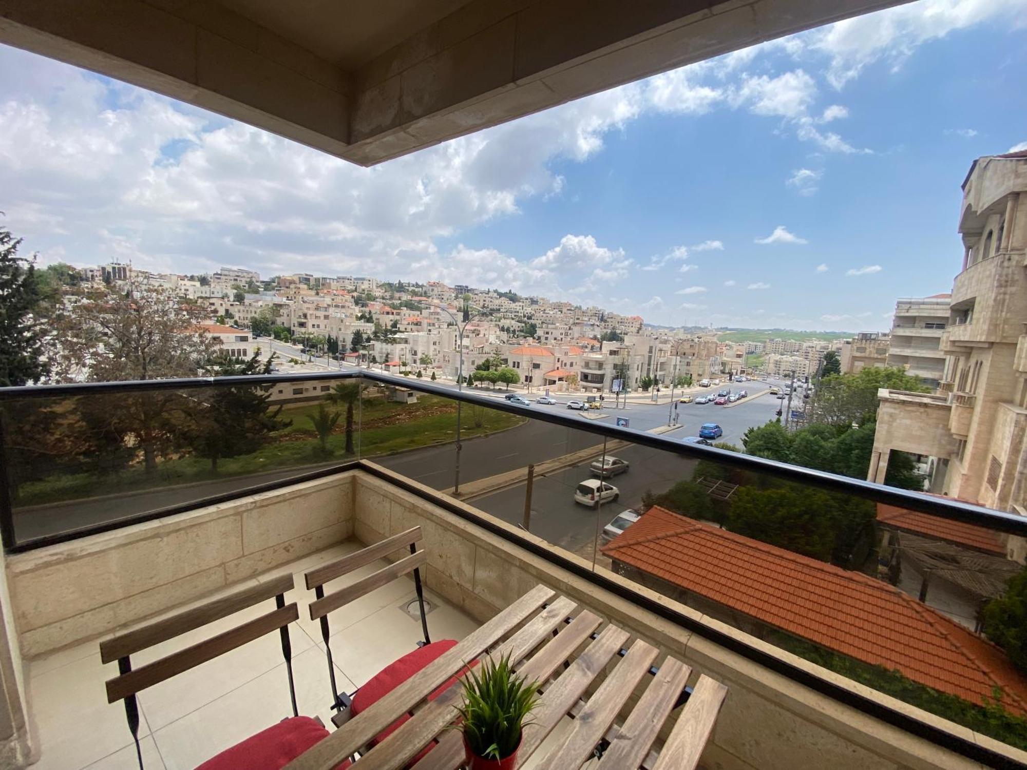 Dair Ghbar Apartment アンマン 部屋 写真