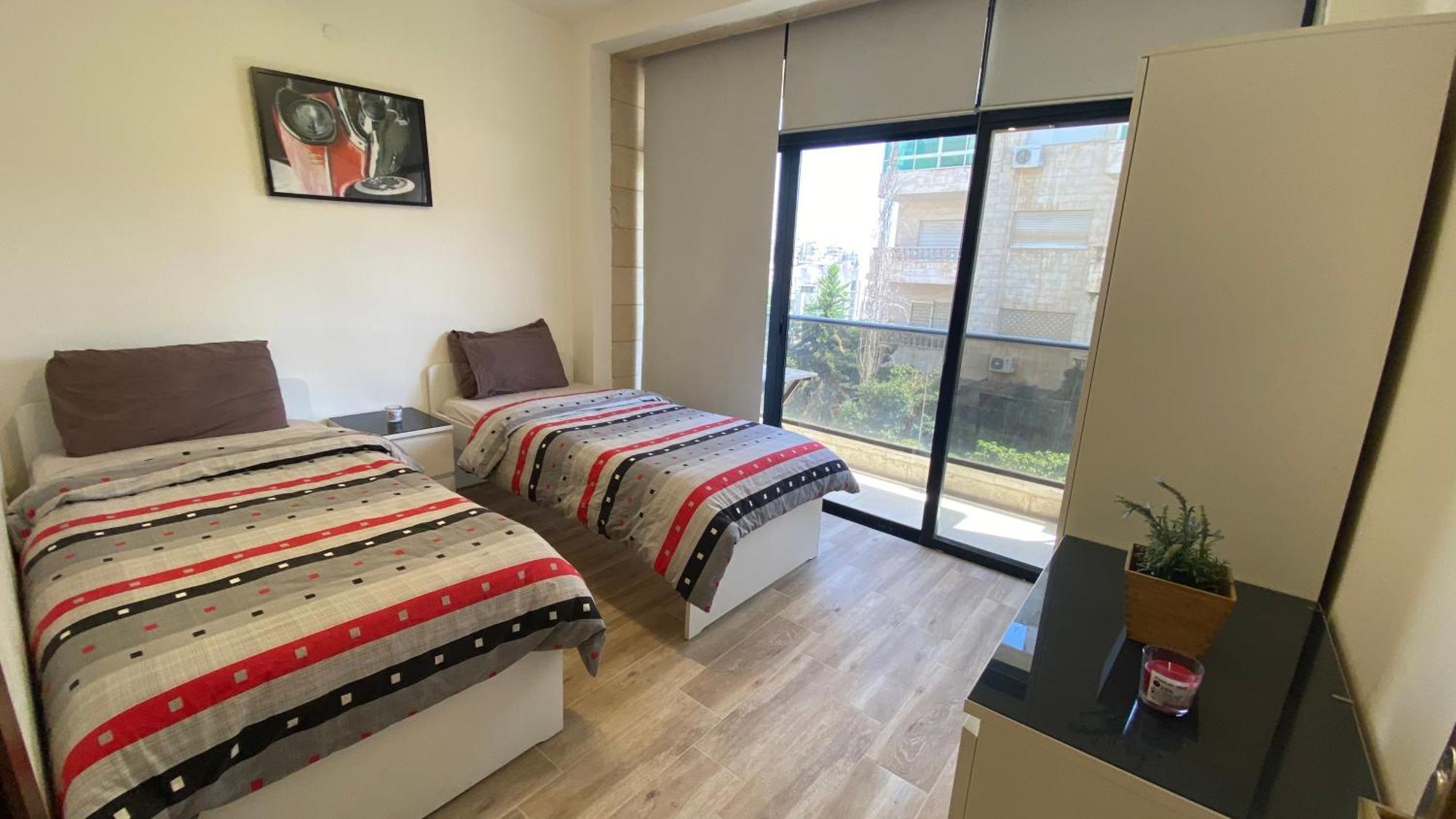 Dair Ghbar Apartment アンマン 部屋 写真