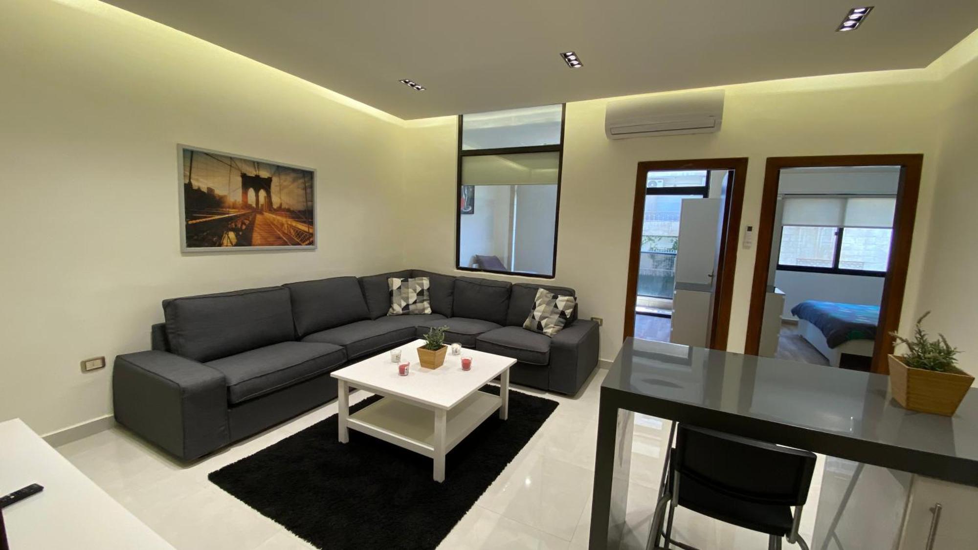 Dair Ghbar Apartment アンマン 部屋 写真